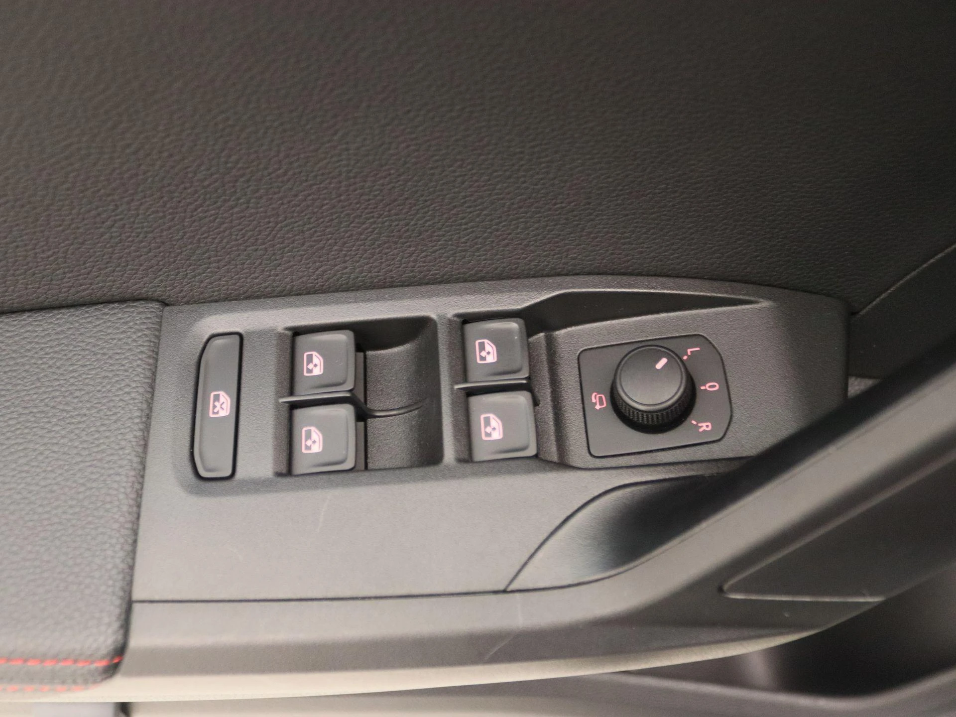 SEAT-Ibiza-image-21