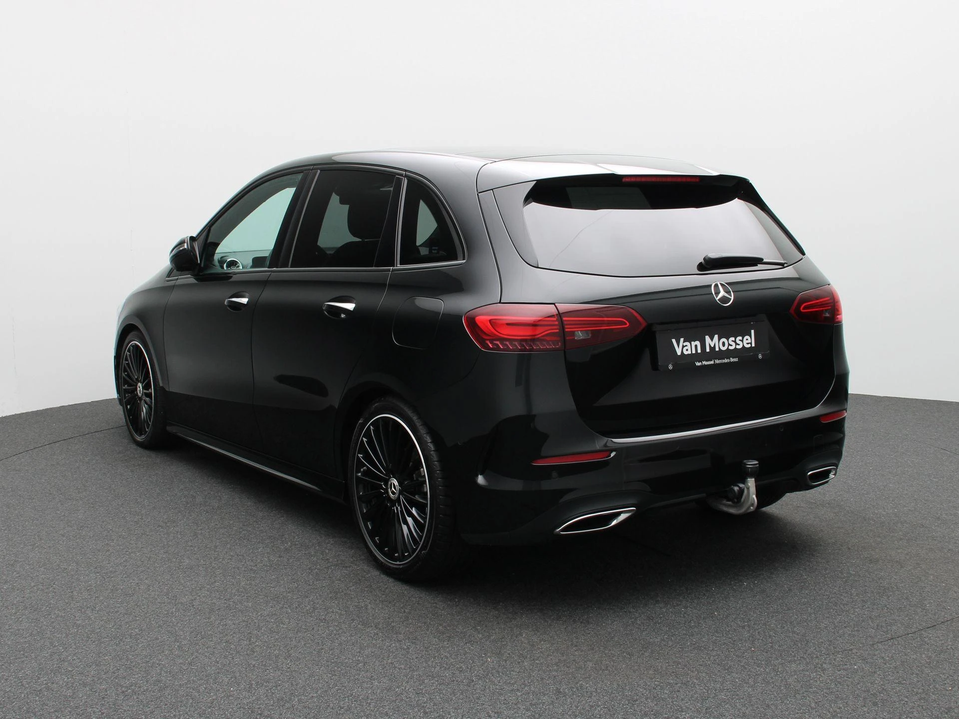 Mercedes-Benz-B-Klasse-image-1
