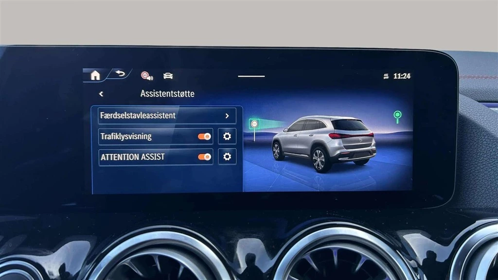 Mercedes-Benz-EQA-image-20