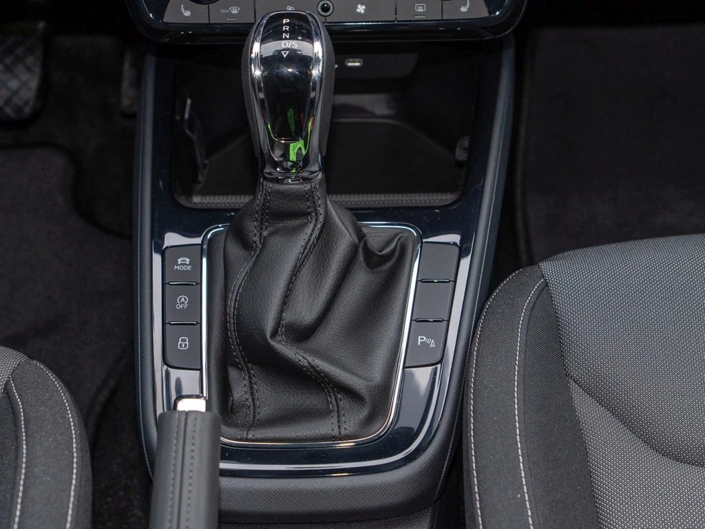 Škoda Fabia 1,0 TSI DSG Tour