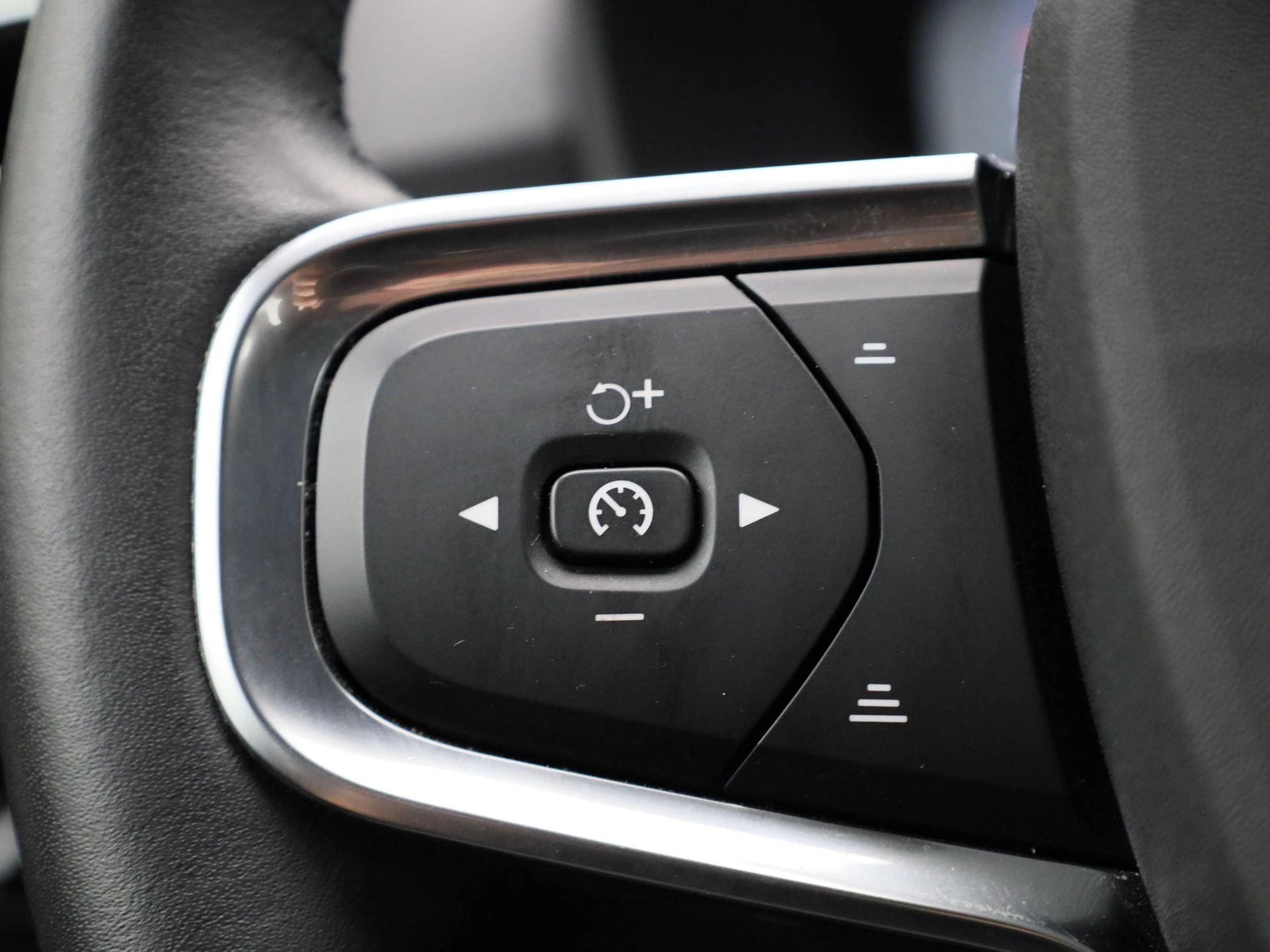 Volvo XC40 1.5 T3 Business Pro