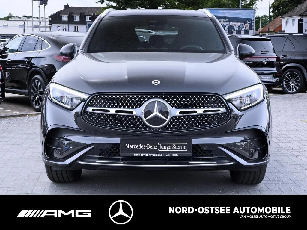 Mercedes-Benz GLC 300 d AMG 4M DISTRONIC MBUX SHZ LED AMG Line
