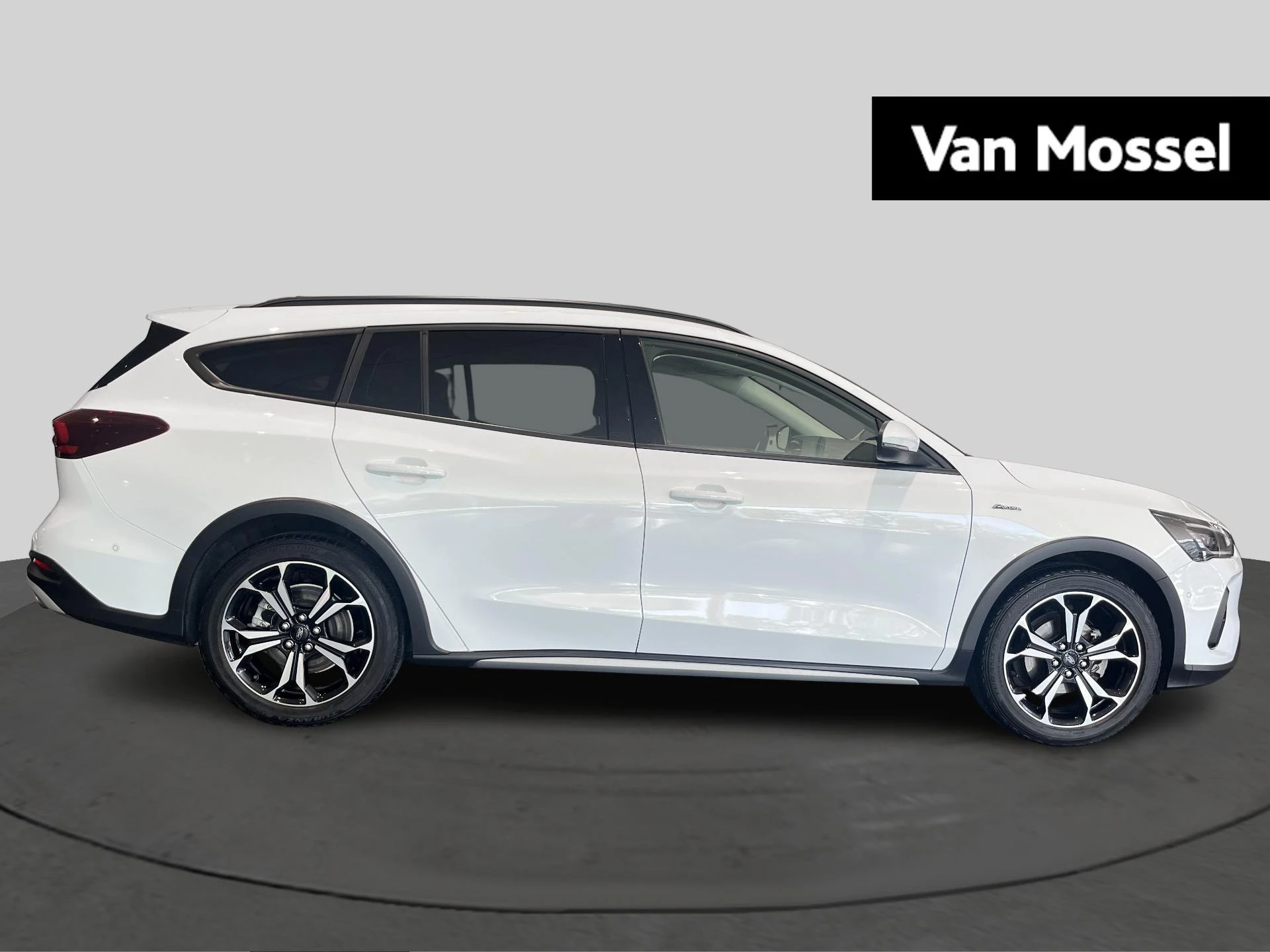 Ford Focus Clipper Active X - Leder - Pano - Uniek