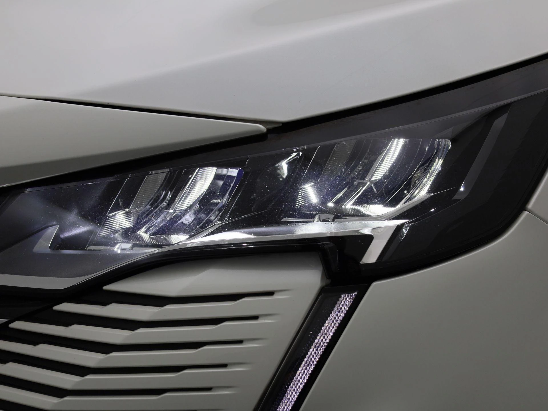 Peugeot-3008-image-12