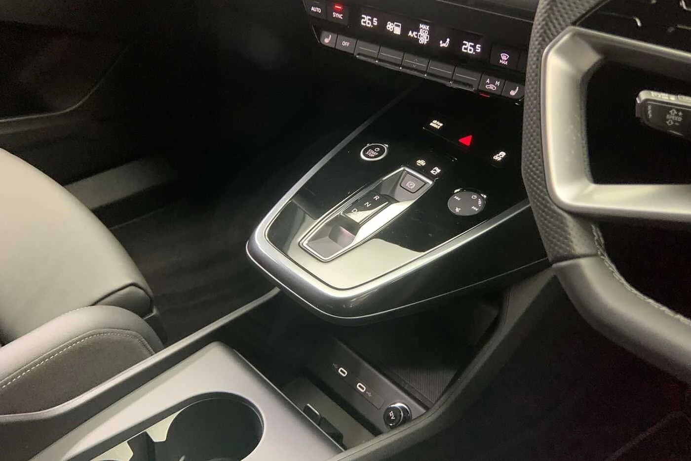 Audi-Q4 Sportback e-tron-image-7