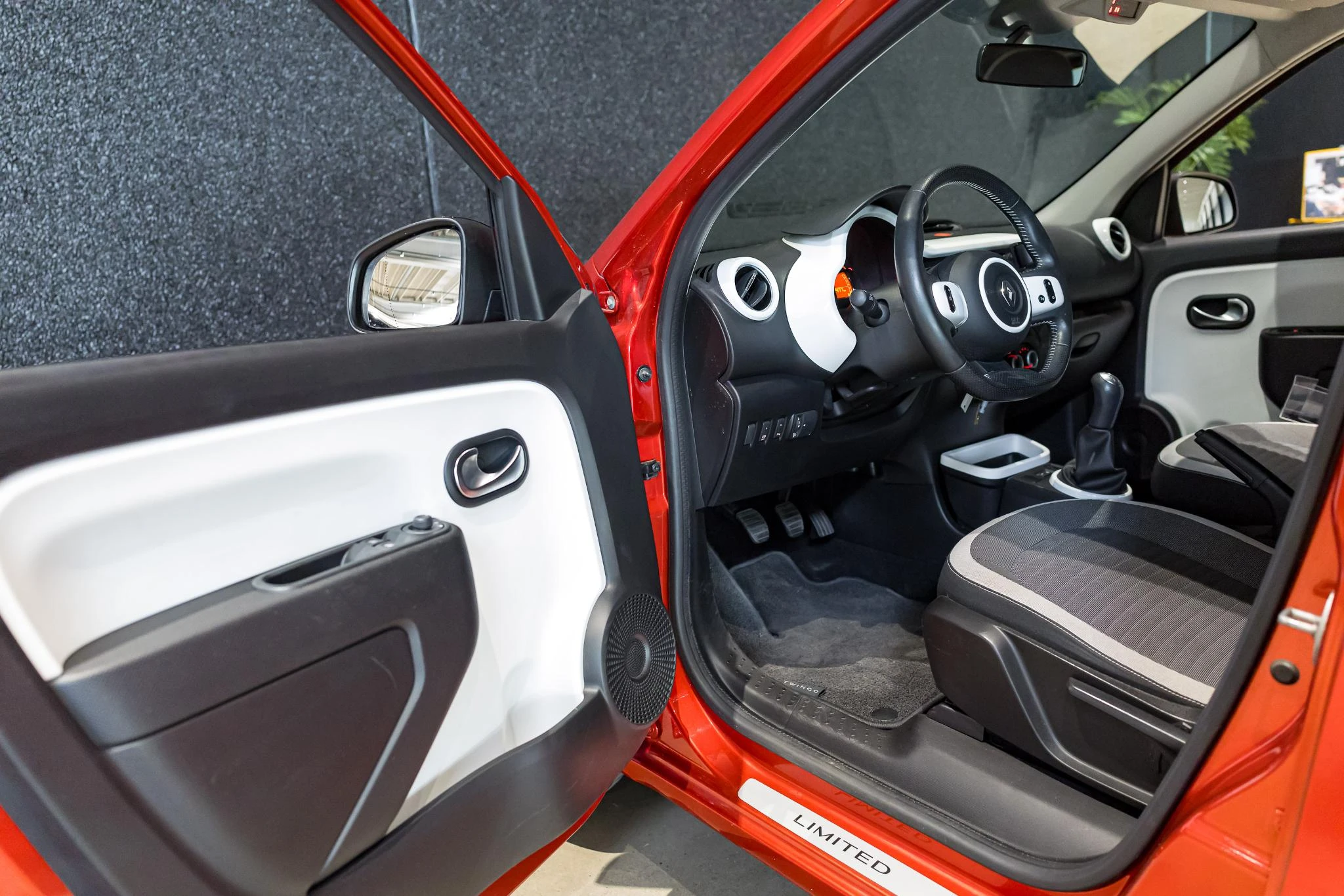 Renault-Twingo-image-7