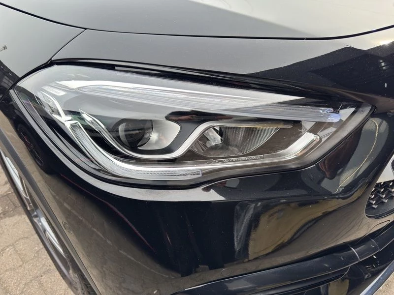 Mercedes-Benz GLA 250 4M AMG PANO AHK TOTWINKEL KAMERA SPUR AMG LineH247 GLA 250 4M AMG PANO AHK TOTWINKEL KAMERA SPUR AMG Line