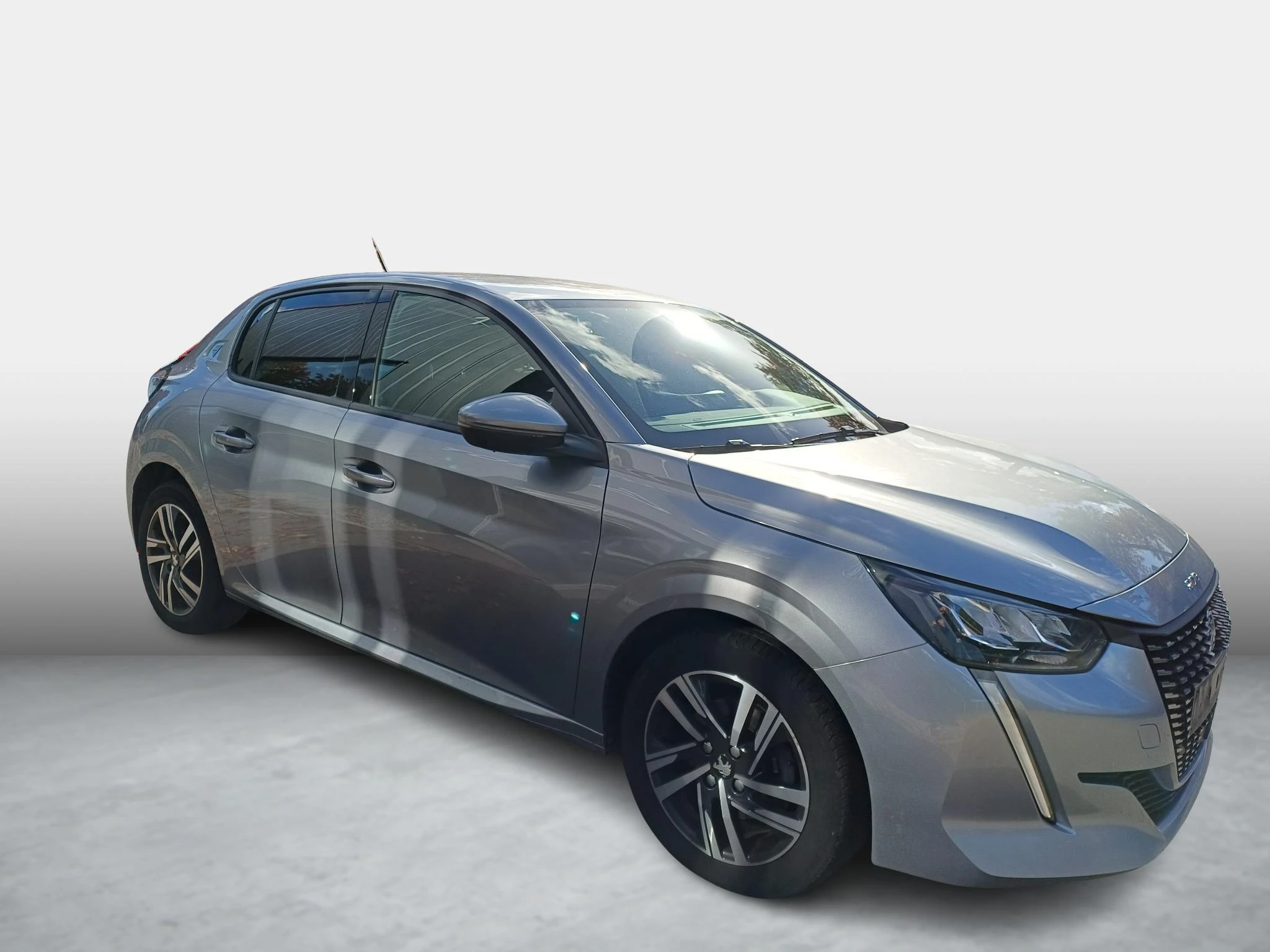 Peugeot-208-image-1
