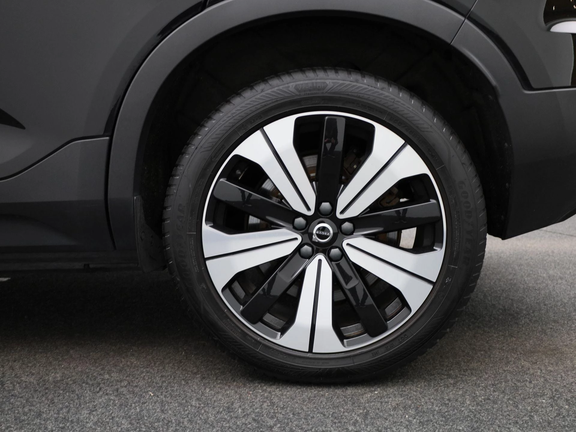 Volvo XC40 Recharge Core