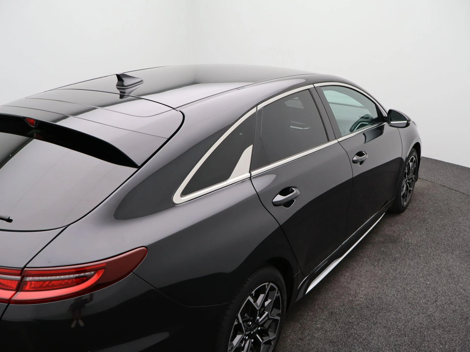 Kia-ProCeed-image-46