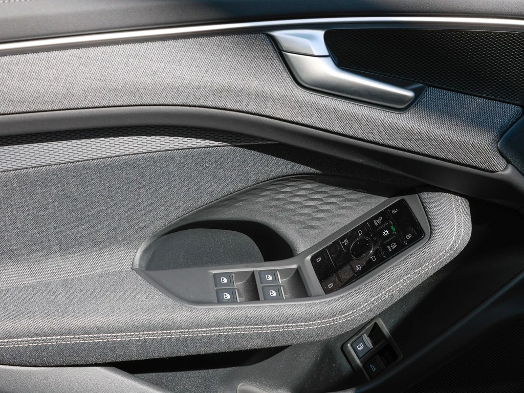 Audi-A6-image-16