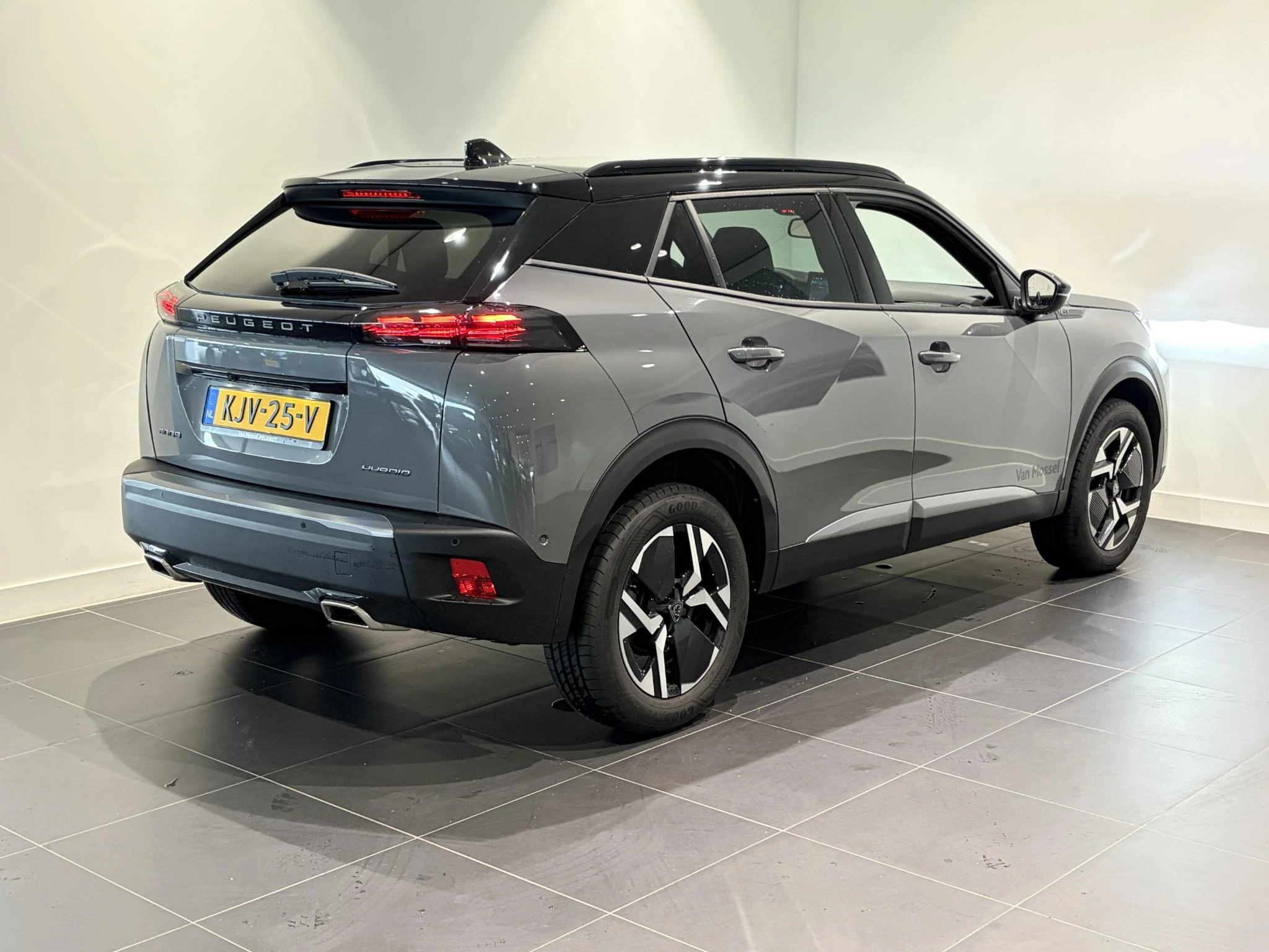 Peugeot-2008-image-3
