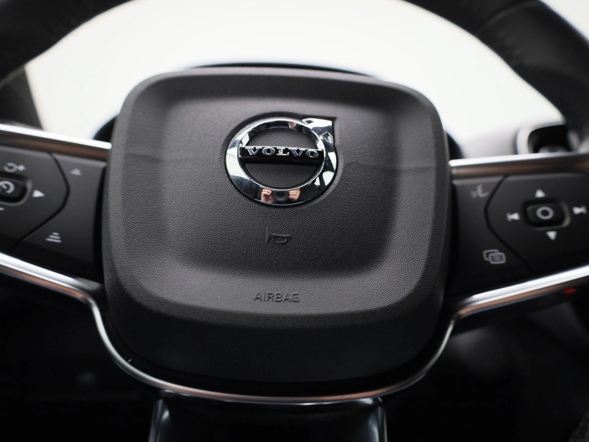 Volvo-XC40-image-25