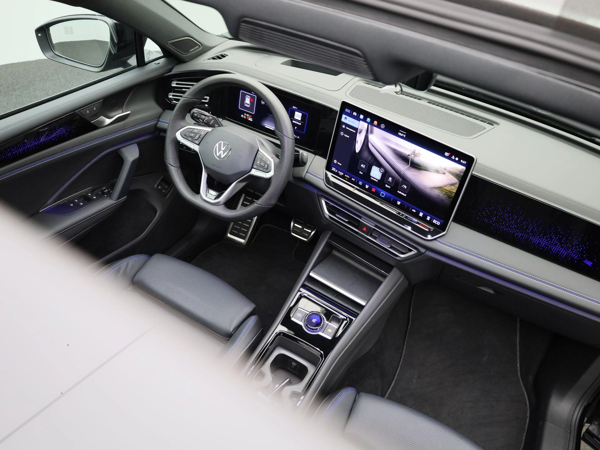Volkswagen-Tiguan-image-42