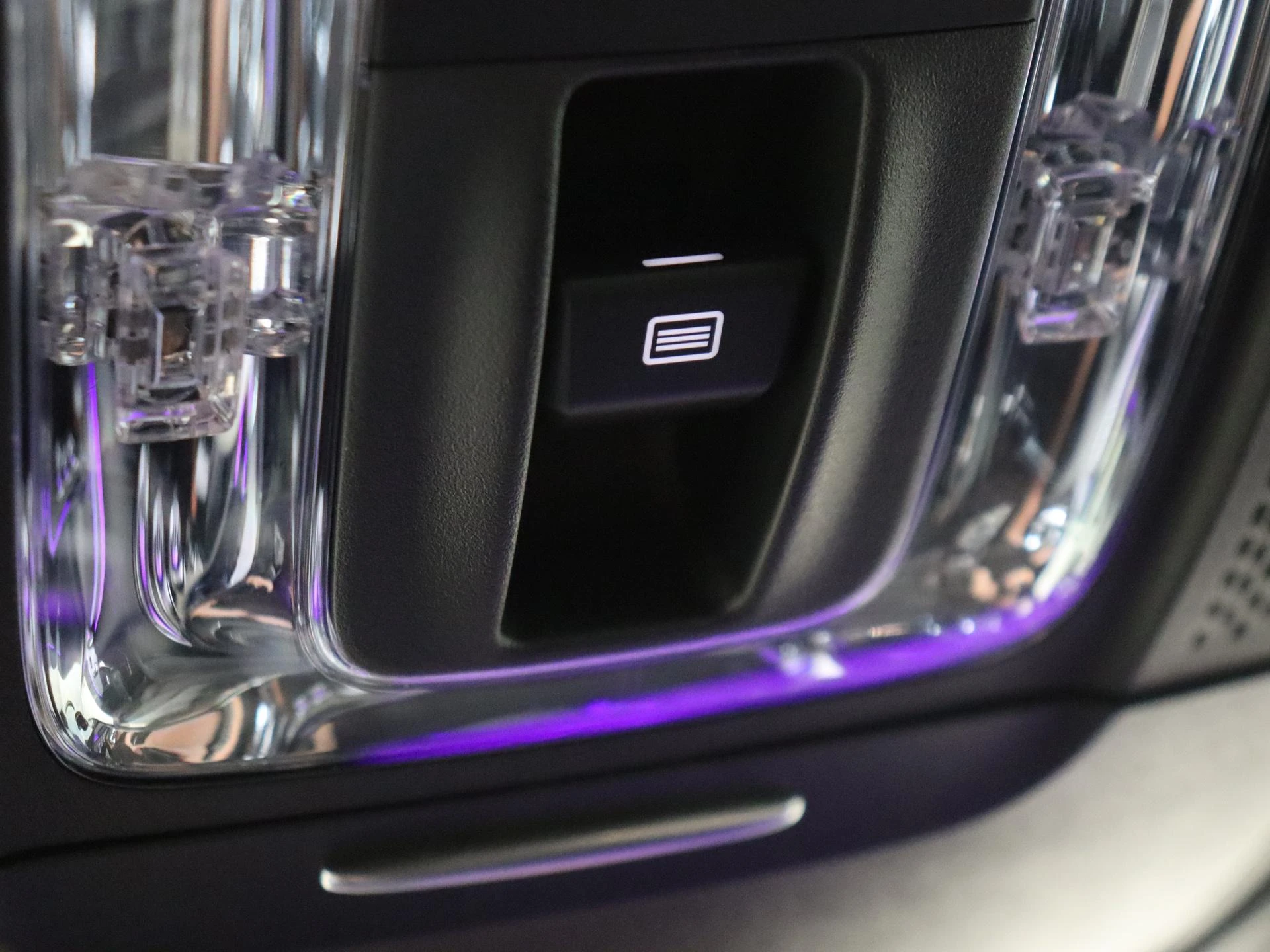 Mercedes-Benz-A-Klasse-image-23