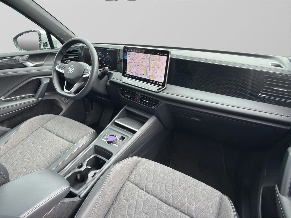 Volkswagen-Tiguan-image-5