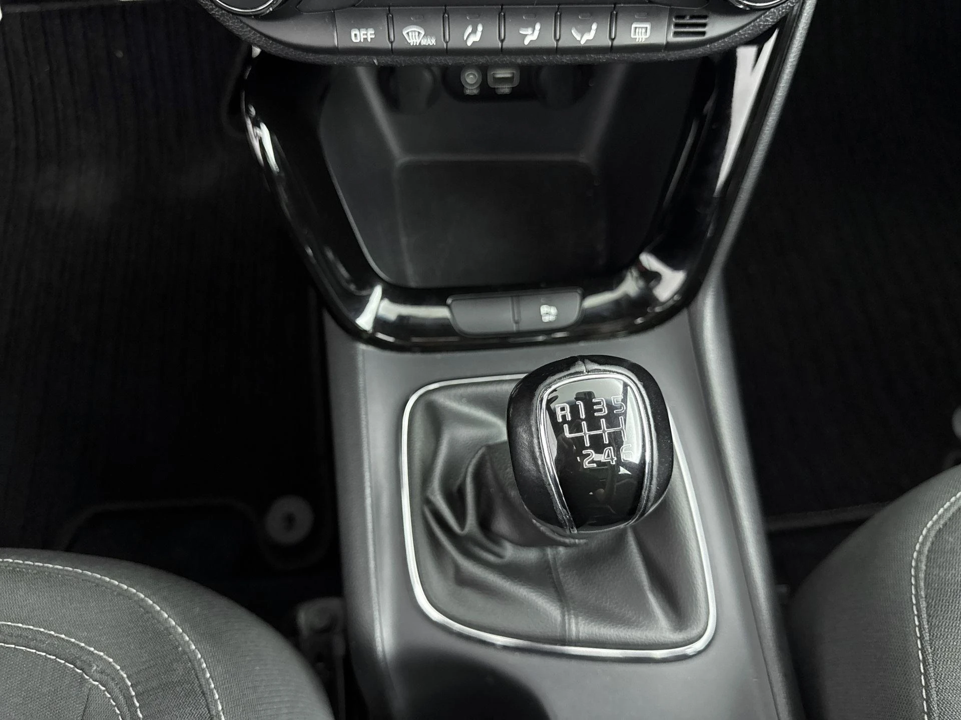 Kia-cee'd-image-22