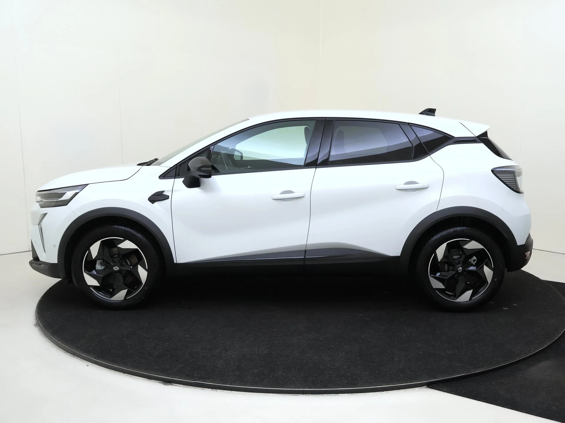 Renault-Captur-image-7