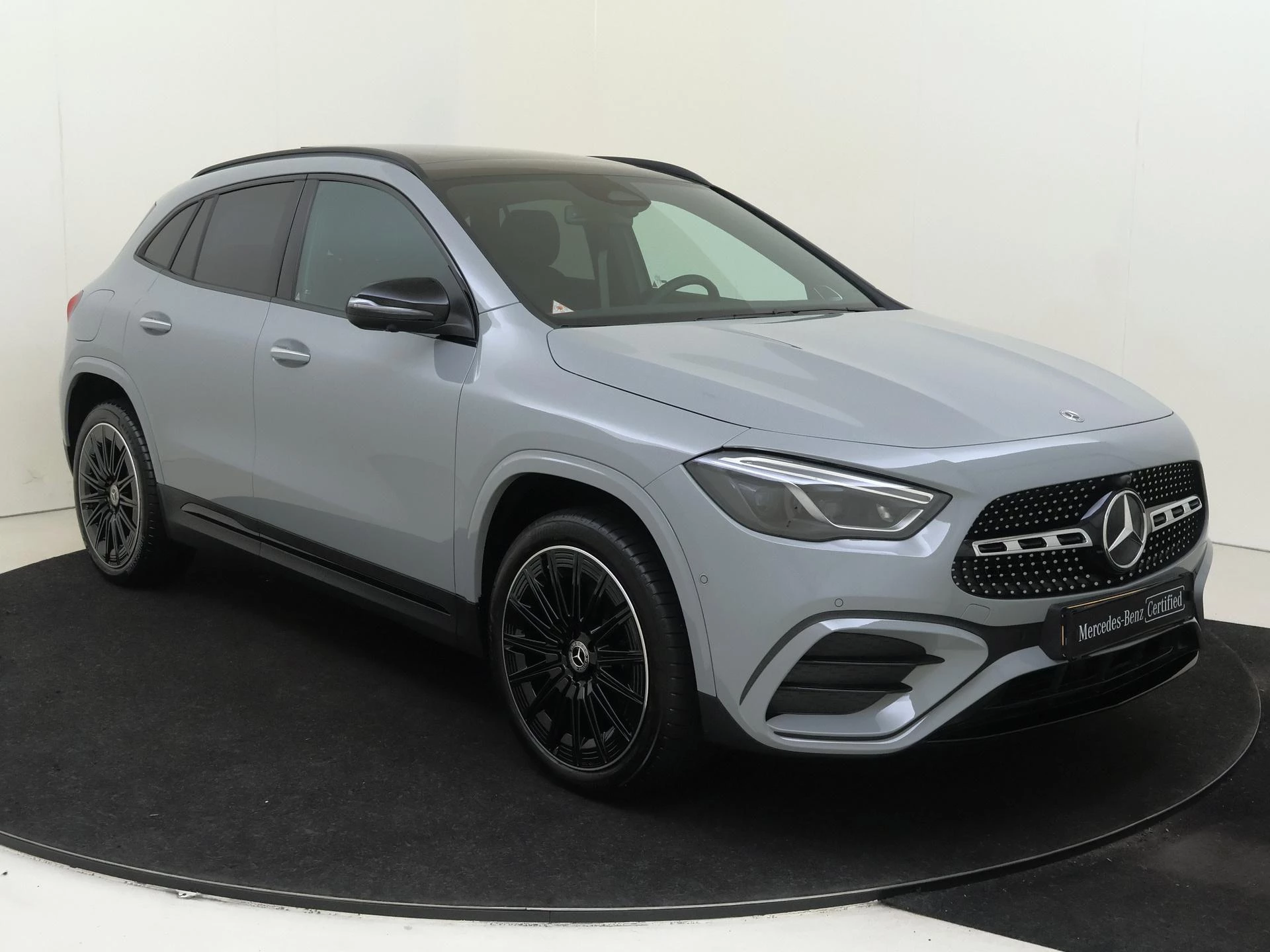 Mercedes-Benz GLA 250 e Business Solution AMG