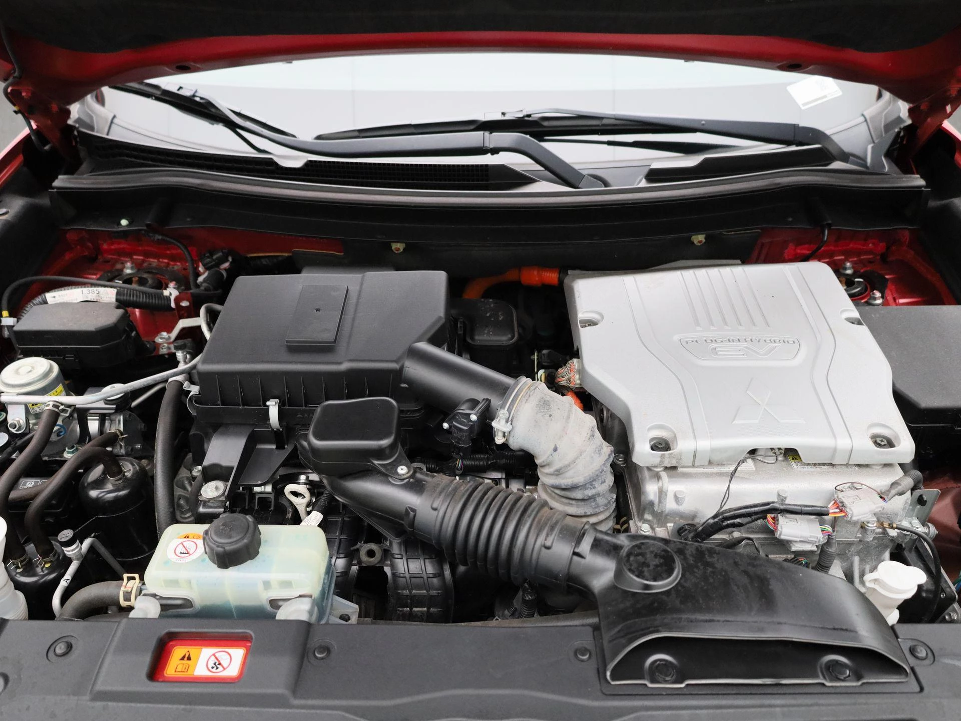 Mitsubishi-Outlander-image-36