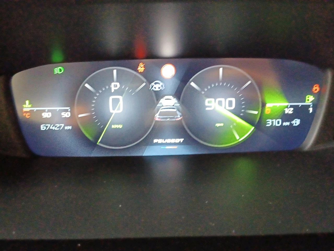 Peugeot-408-image-18