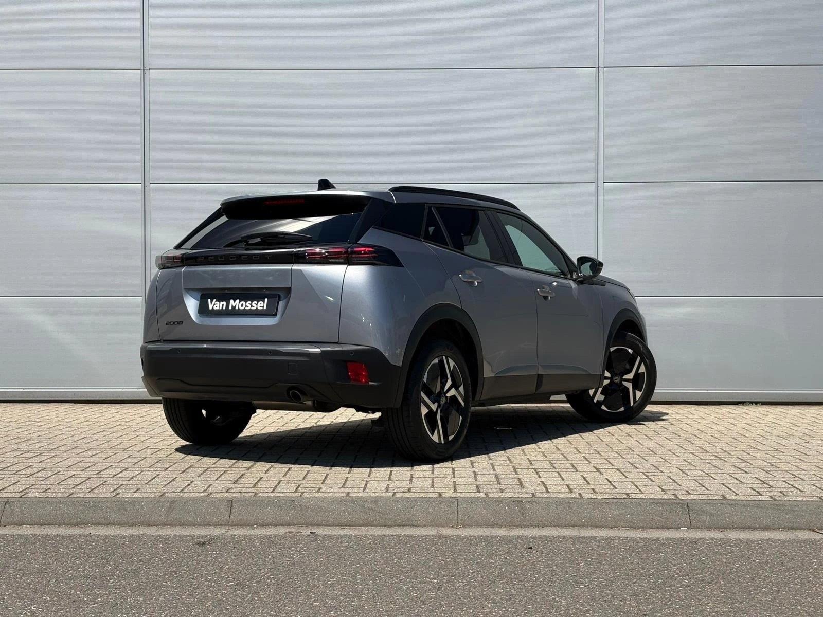 Peugeot 2008 1.2 PureTech 100 Allure