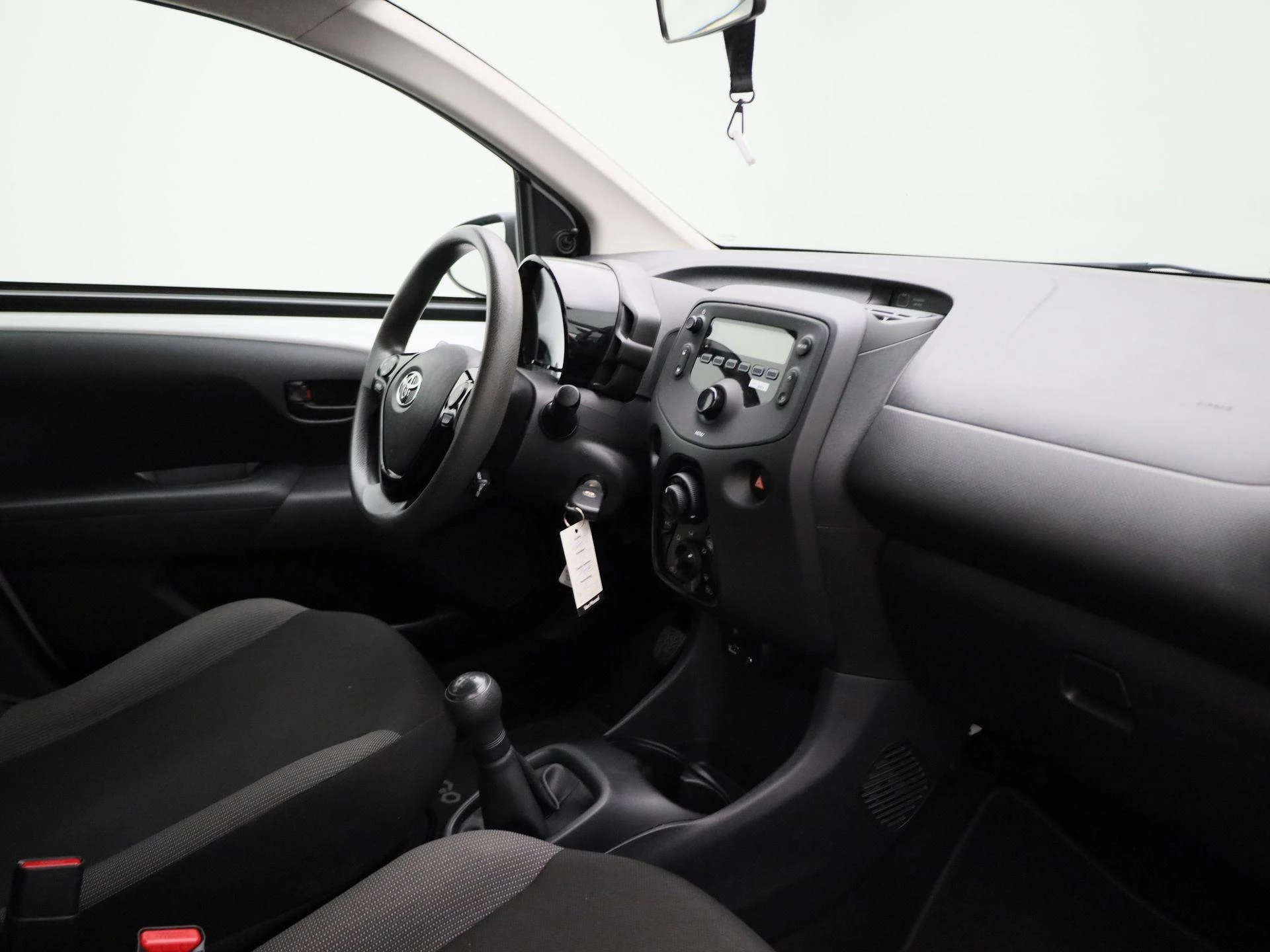 Toyota-Aygo-image-24