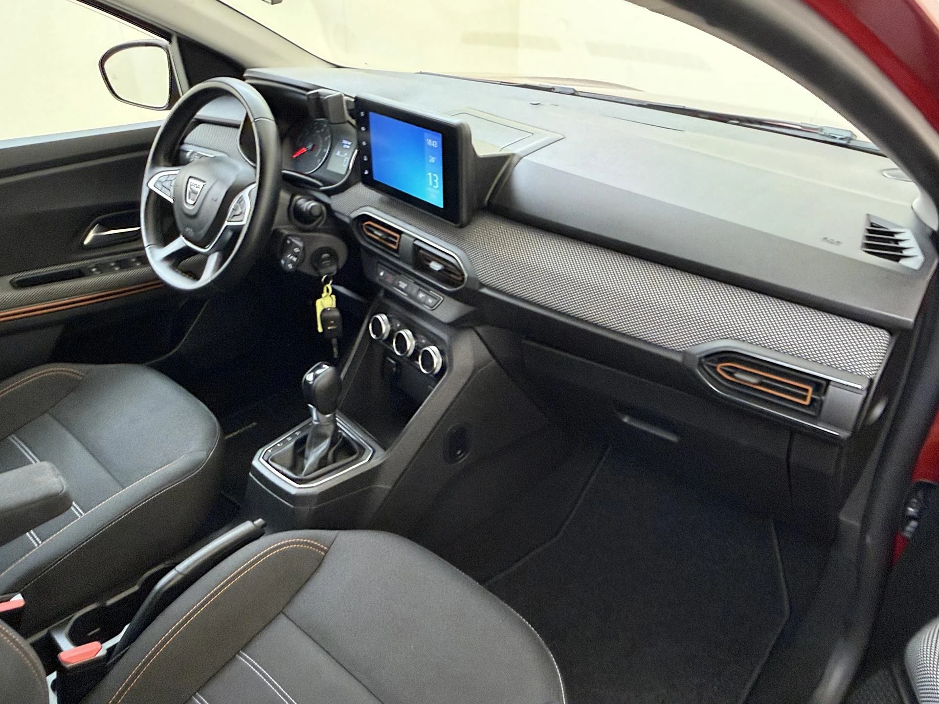 Dacia-Sandero-image-4