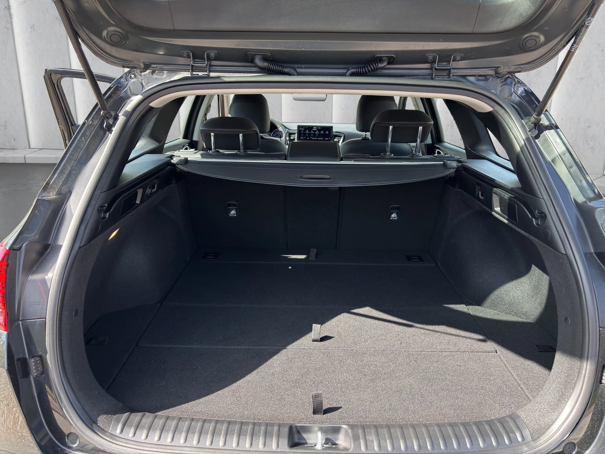Kia Ceed Navi / Kamera / Tempo