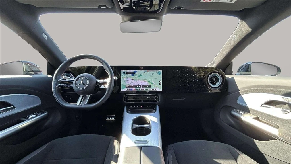 Mercedes-Benz-CLA-image-13