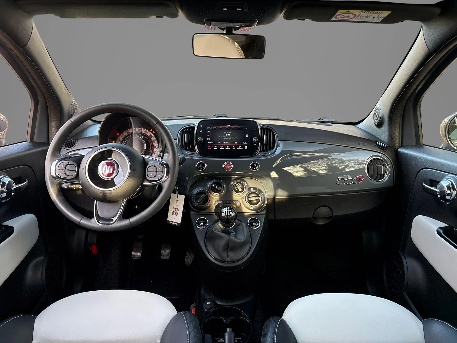 Fiat-500C-image-14