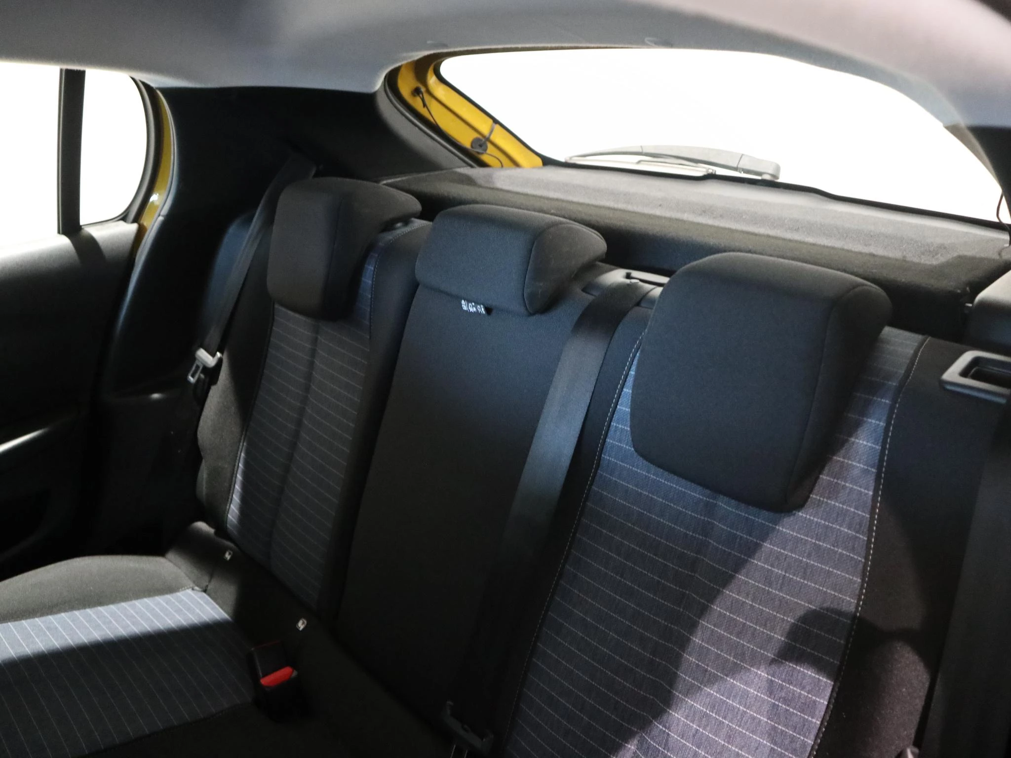 Peugeot-208-image-9