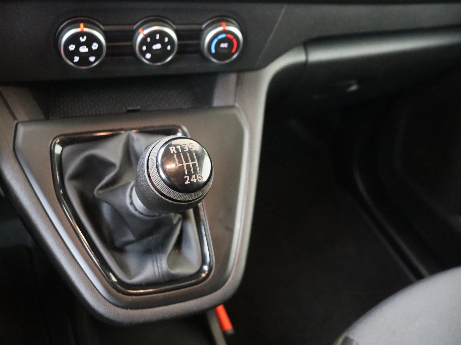 Renault-Kangoo-image-14