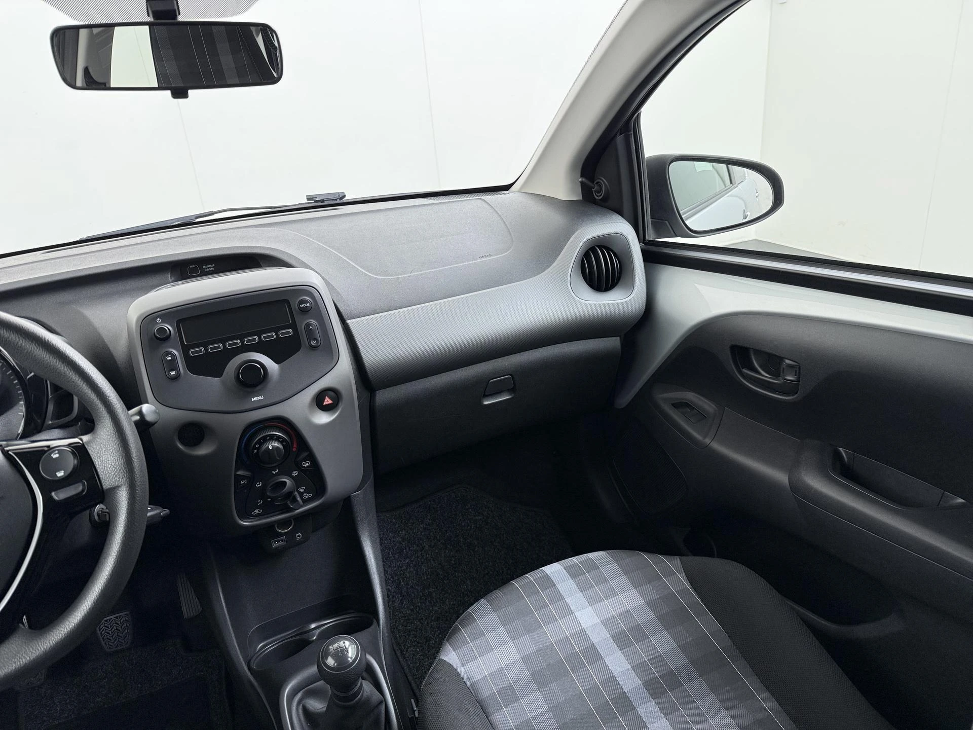 Peugeot-108-image-16
