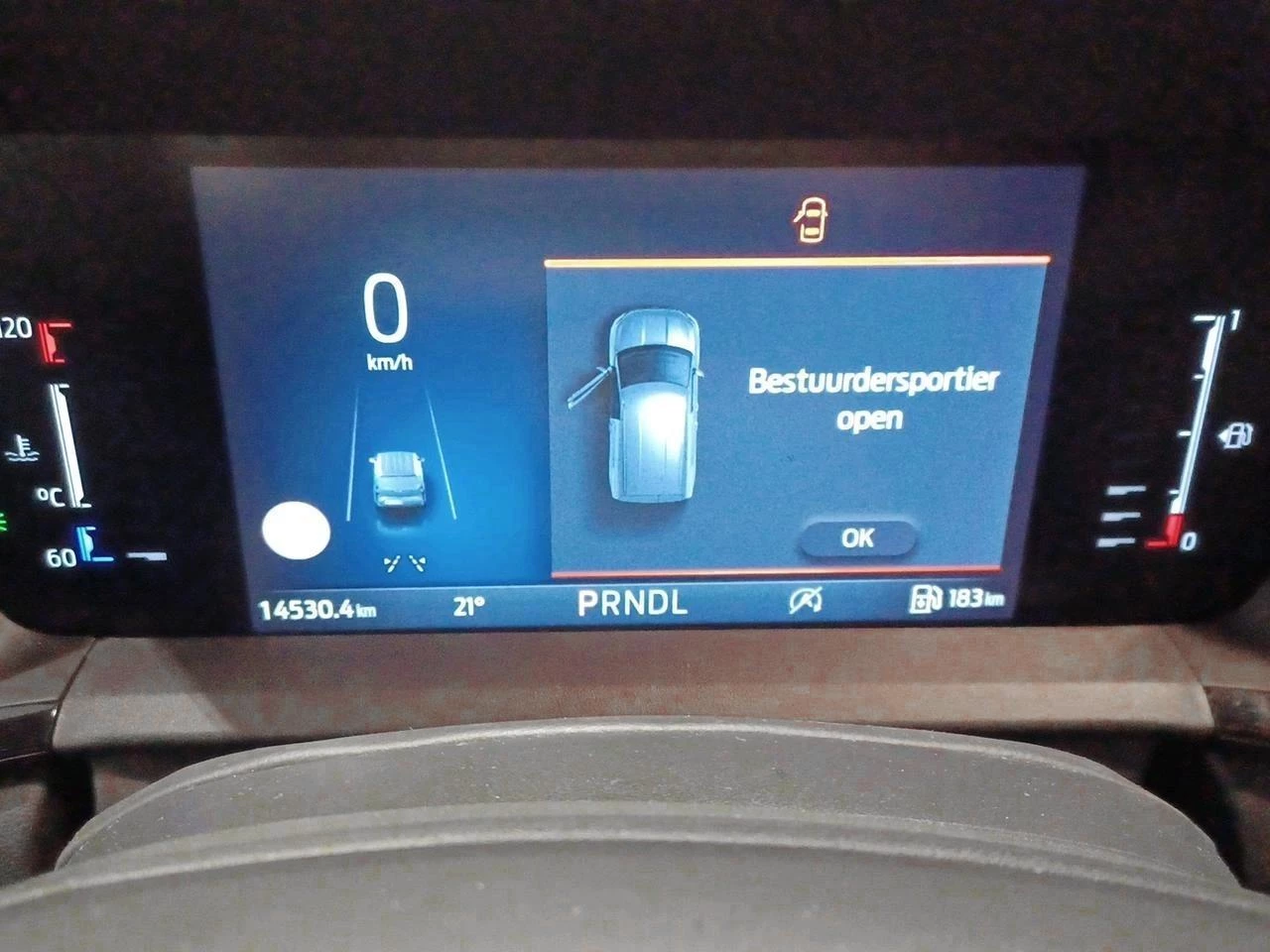 Ford-Transit Courier-image-13