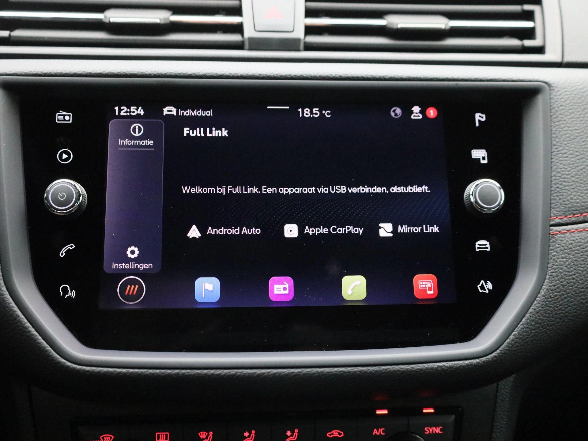 SEAT-Ibiza-image-25