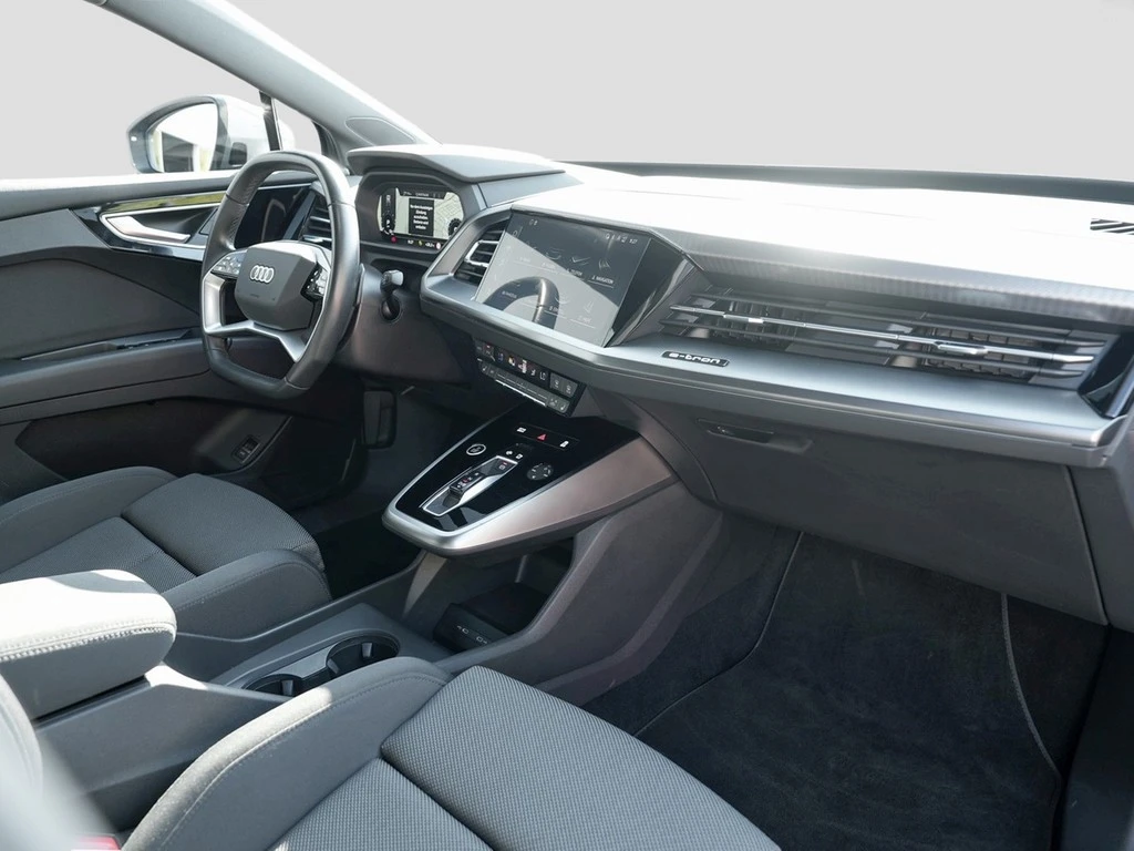 Audi-Q4 e-tron-image-7