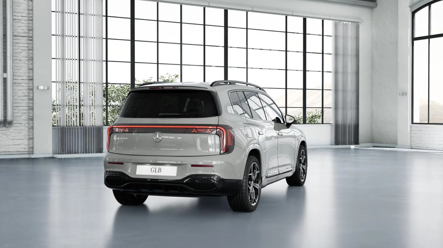 Mercedes-Benz-GLB-image-2