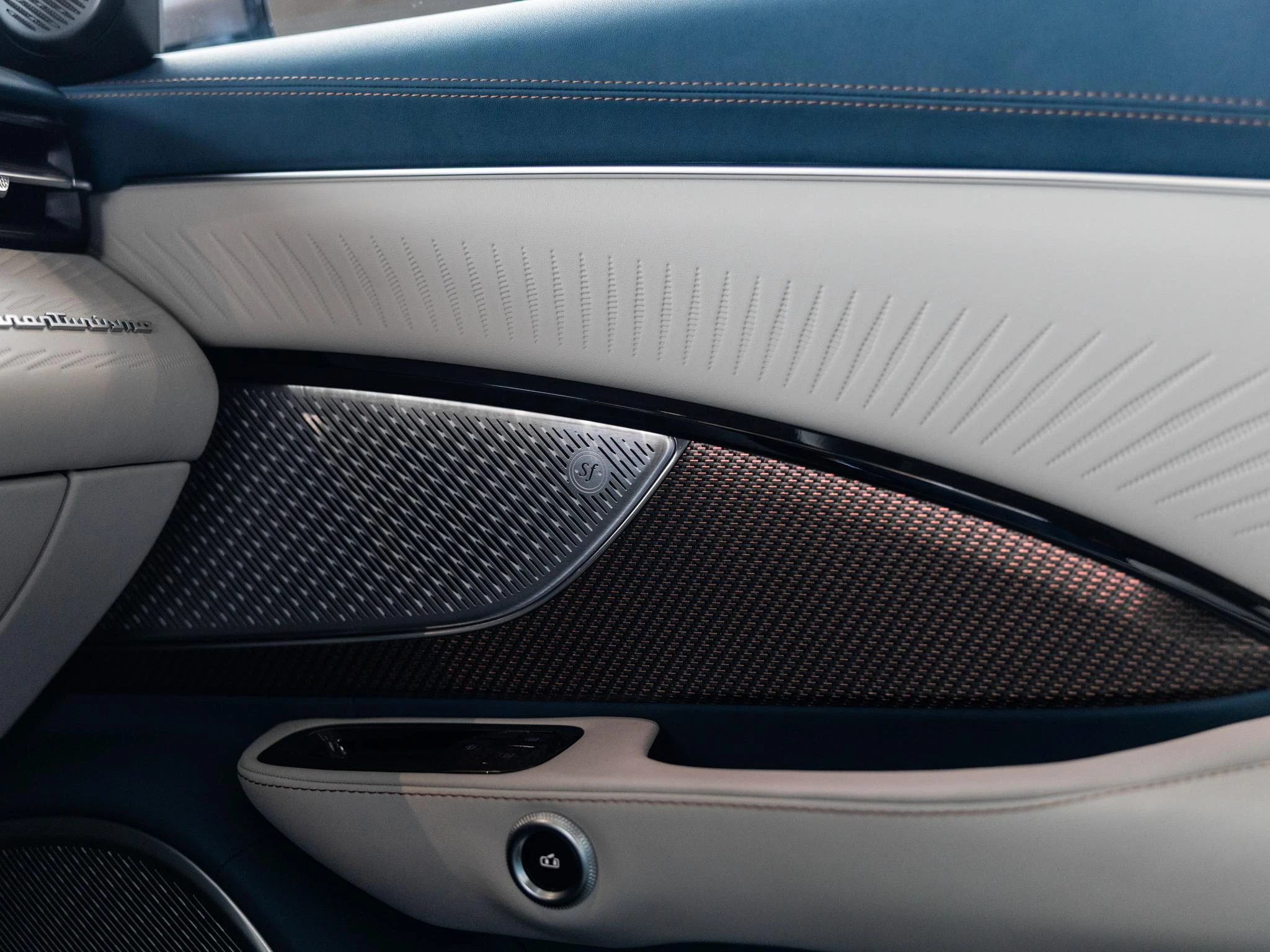 Maserati-GranTurismo-image-22