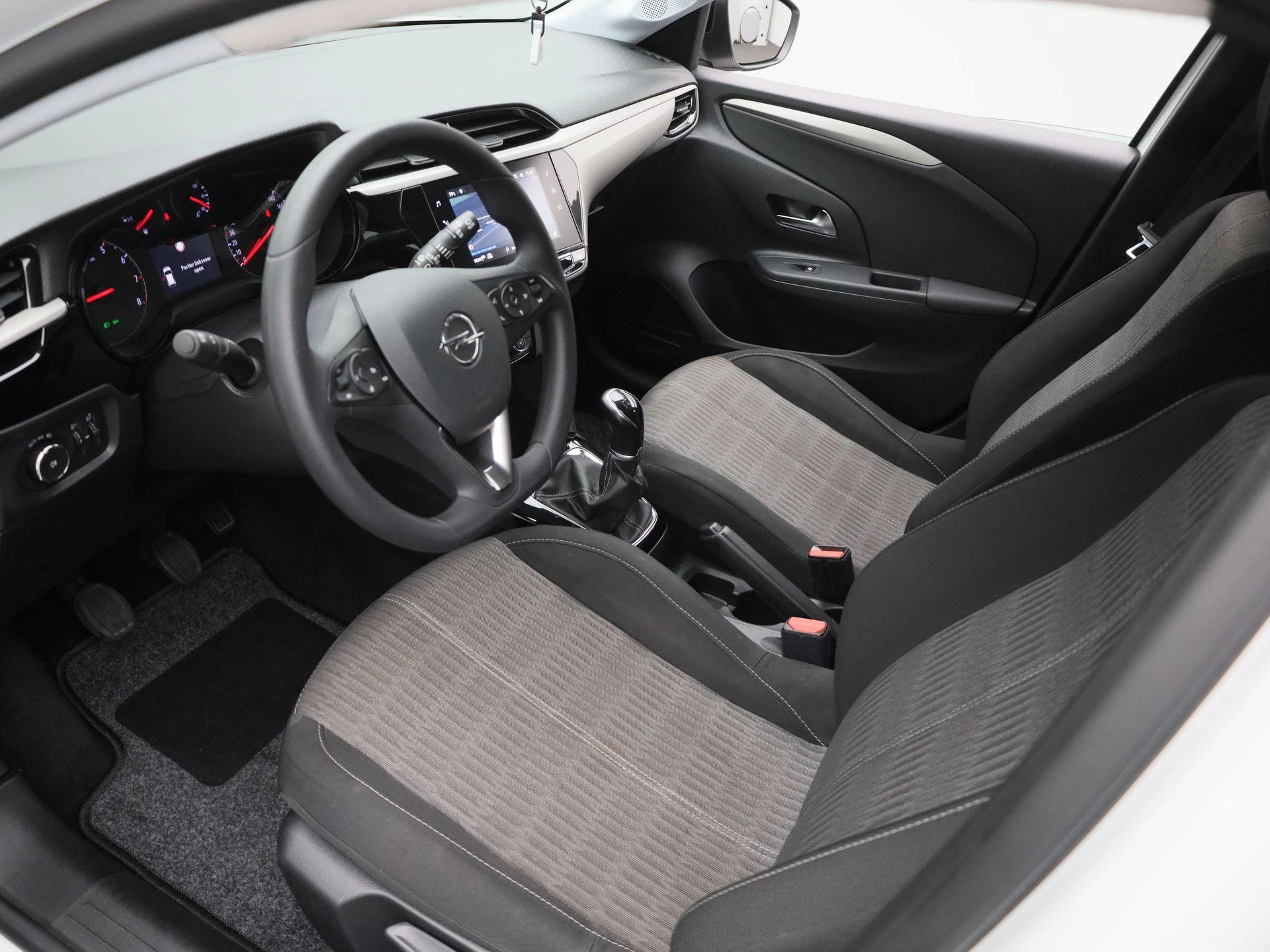 Opel-Corsa-image-15