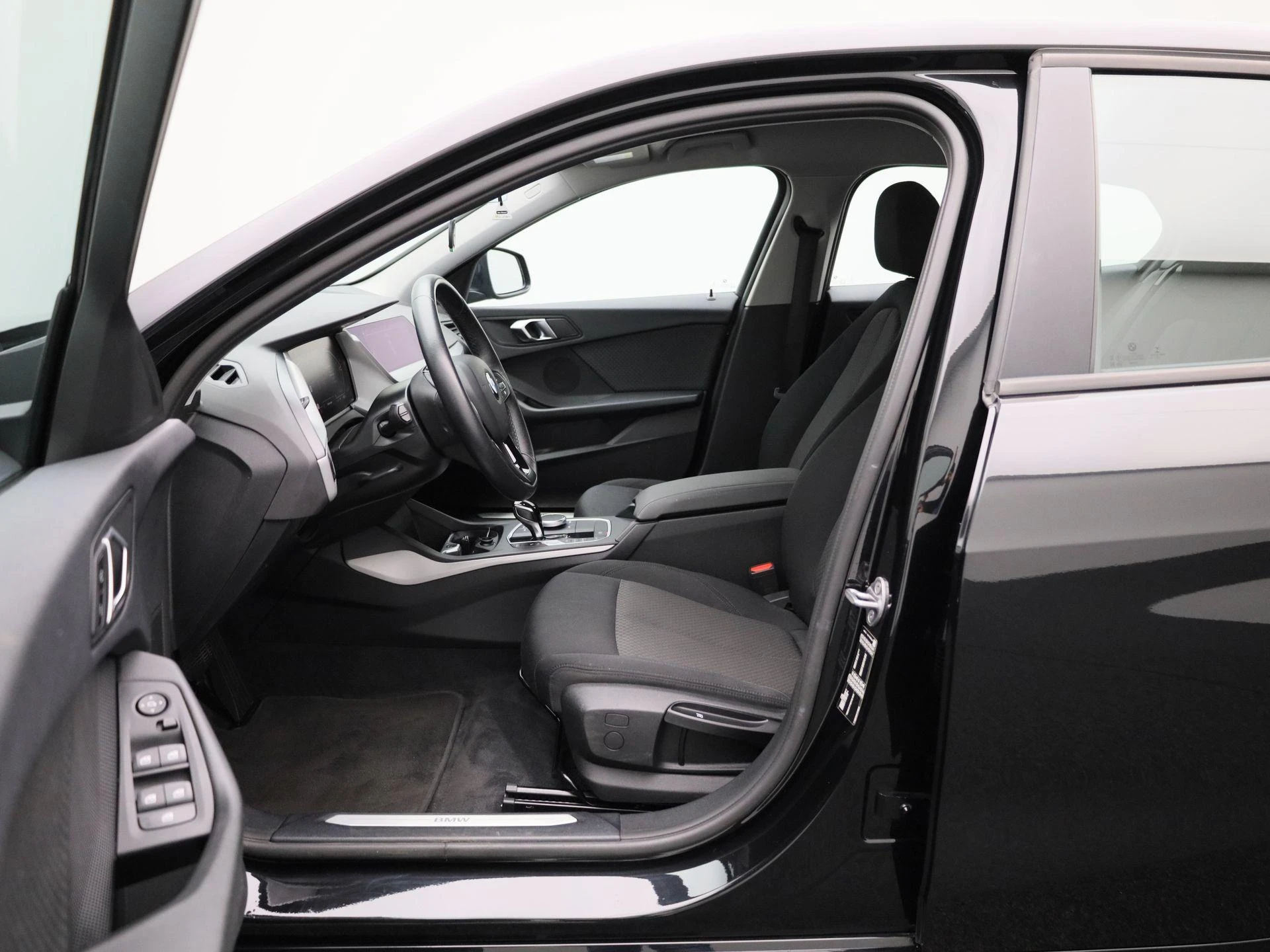 BMW-1 Reeks-image-8