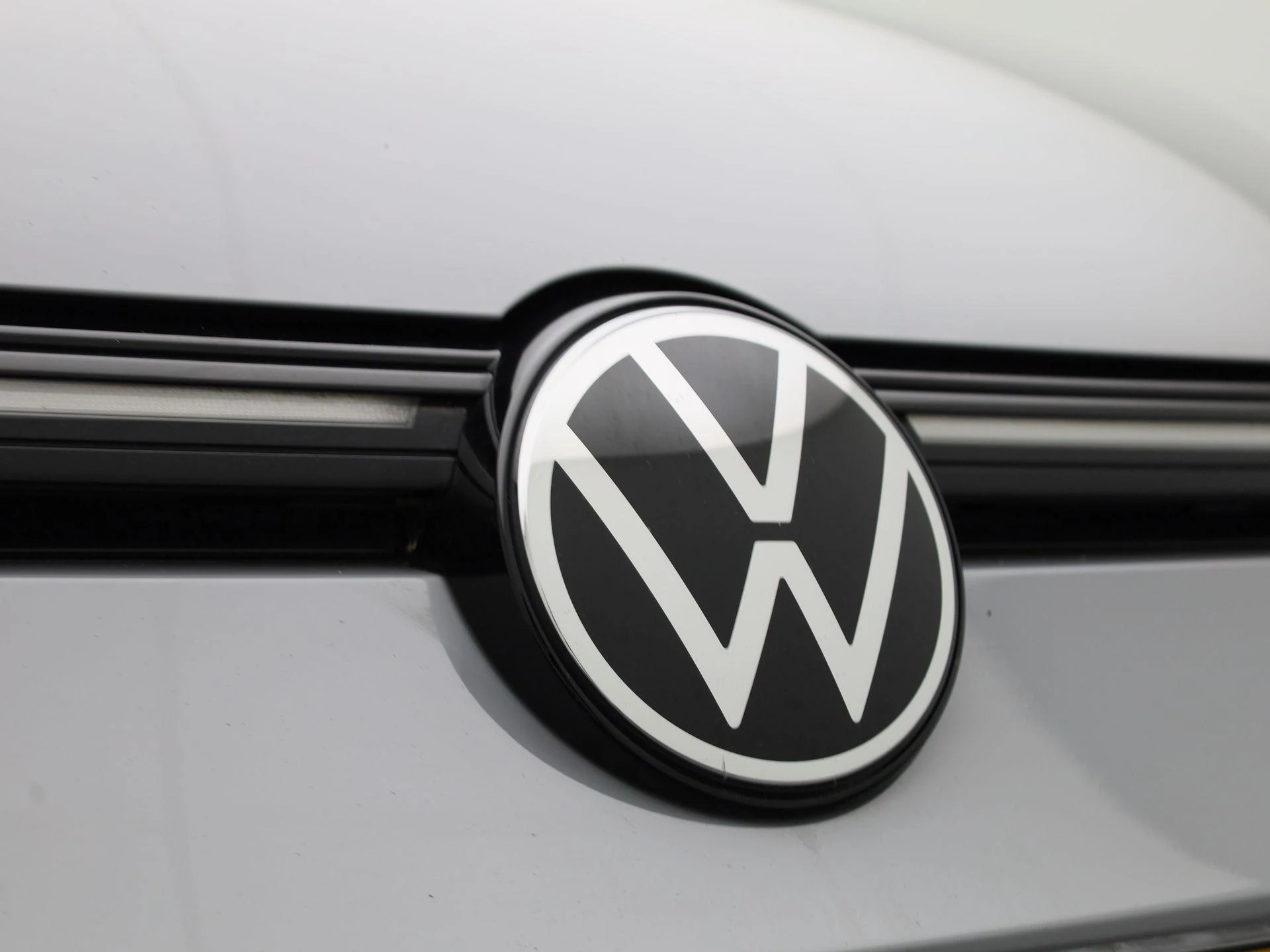 Volkswagen Golf 1.5 eTSI Aut. R-Line