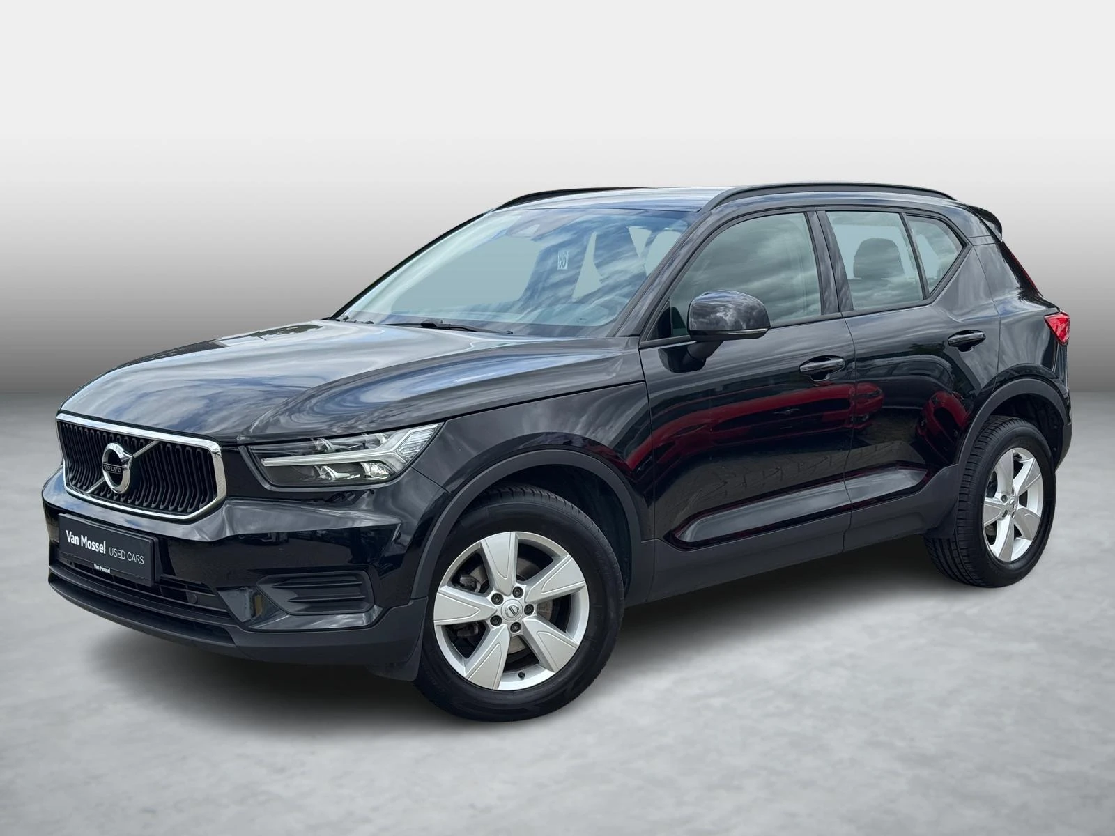 Volvo XC40 T2 Momentum Core