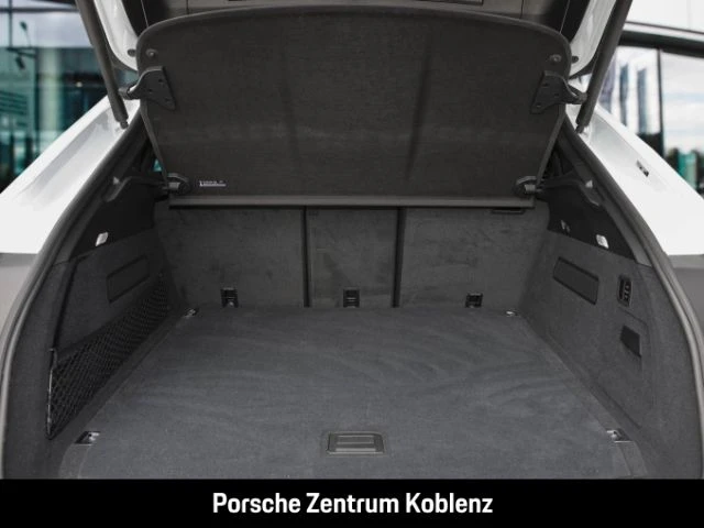 Porsche-Cayenne-image-11