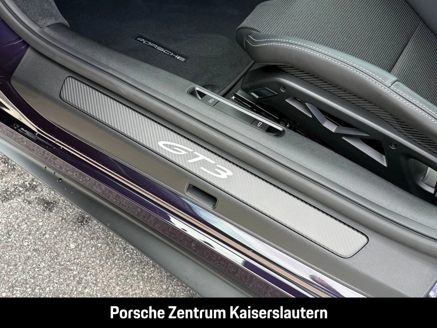 Porsche 911 992 GT3 mit Touring-Paket Liftsystem-VA BOSE gt3 mit touring-paket