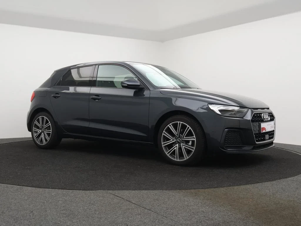 Audi-A1 Sportback-image-3