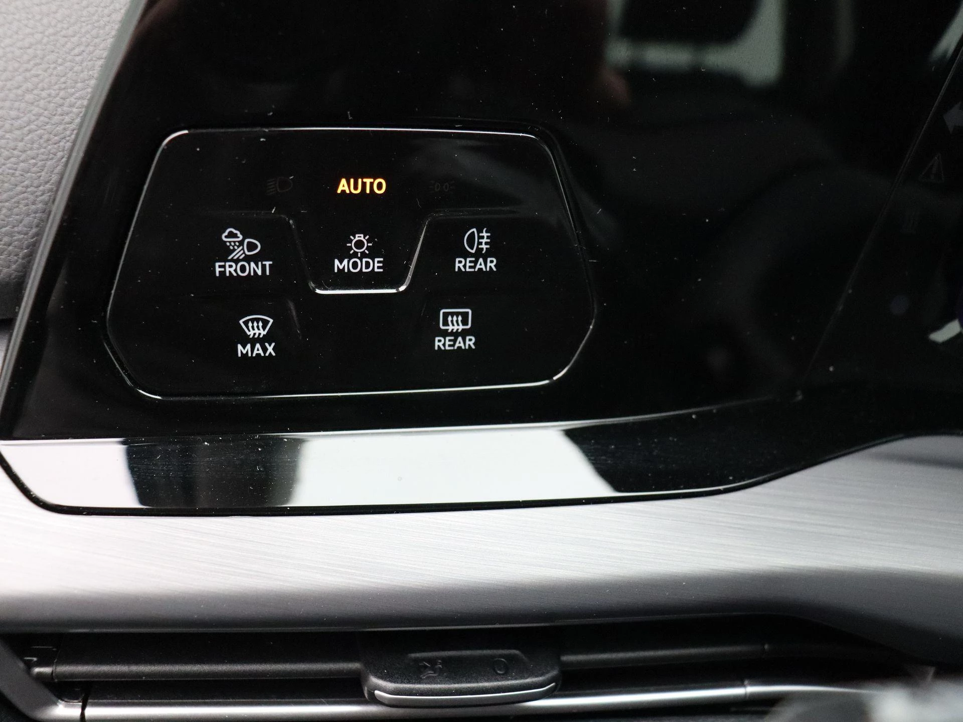 Volkswagen Golf 1.4 eHybrid Style Business DSG