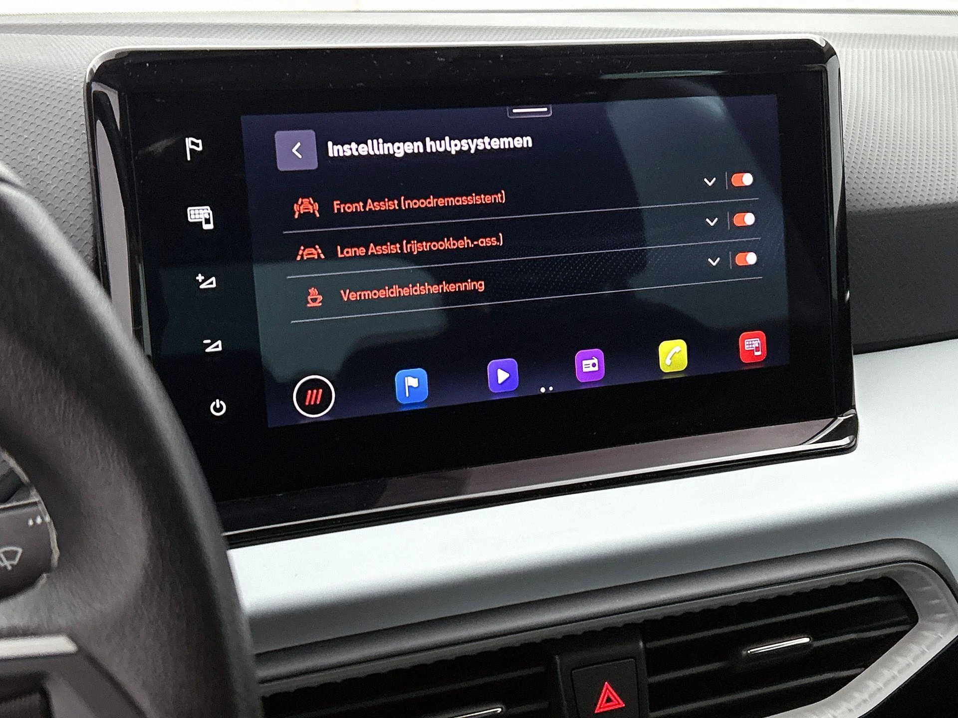 SEAT-Arona-image-10