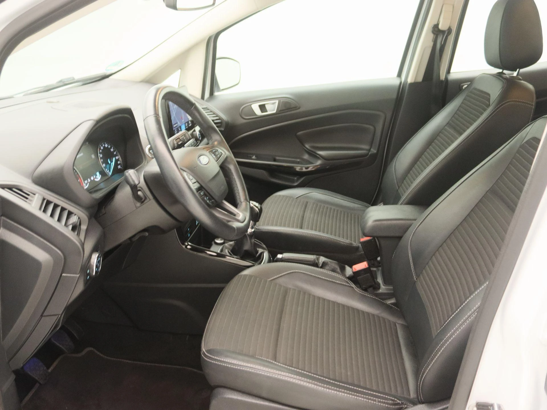Ford-EcoSport-image-10