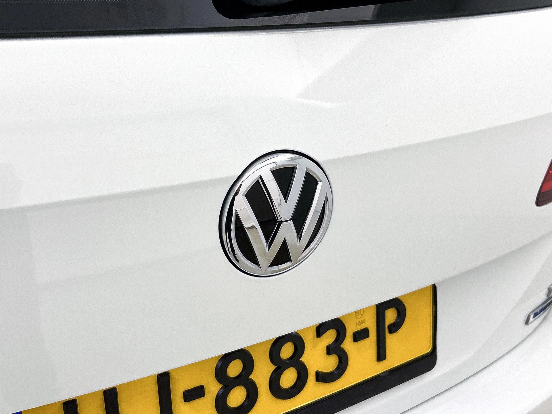 Volkswagen-Golf Sportsvan-image-27